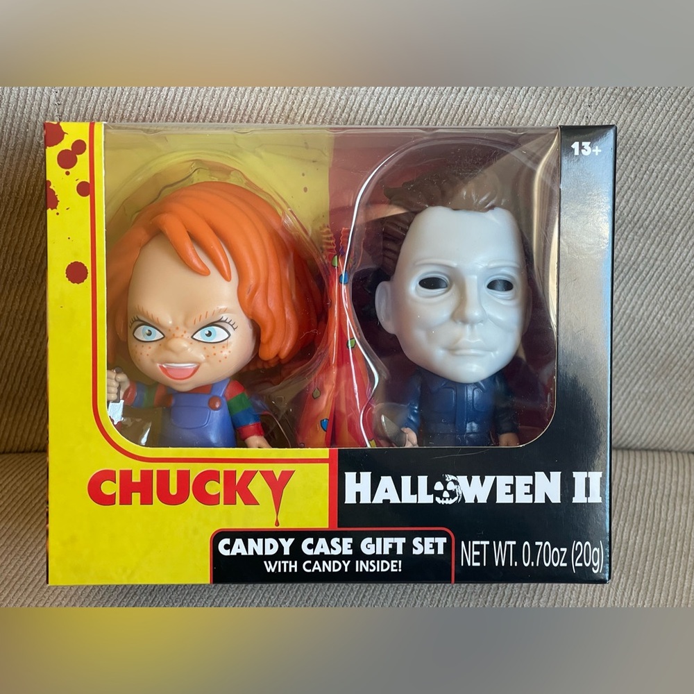 HALLOWEEN Michael Myers & Chucky Candy Holders / Figures Candy Inside Heads NEW